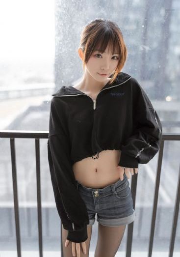 美女是黄的免费的_DVD超清免费观看