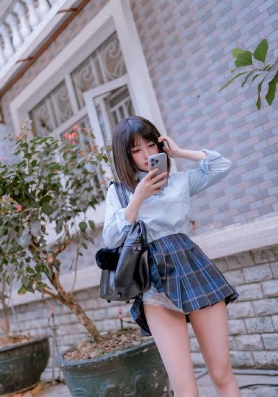 日韩三级免费网址_国内精品91最新在线观看