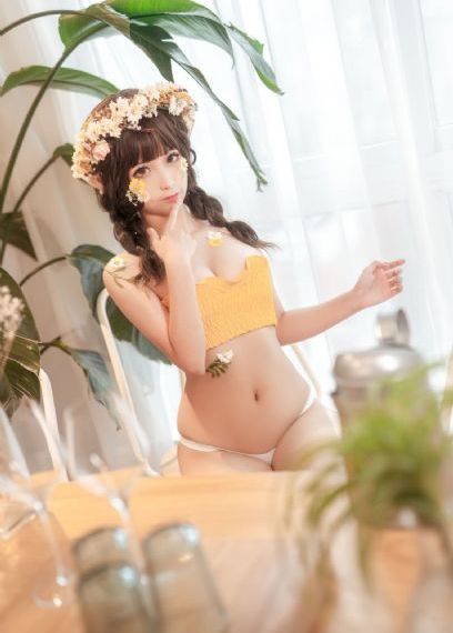 亚洲领先的青青草91自拍视频网站_720影视在线观看