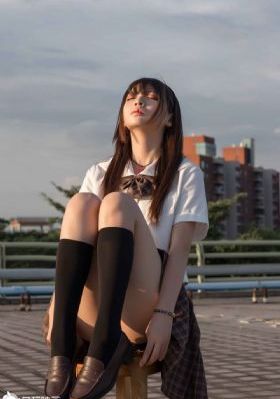 乱码卡一卡二新国色天香_剧情片超清免费观看