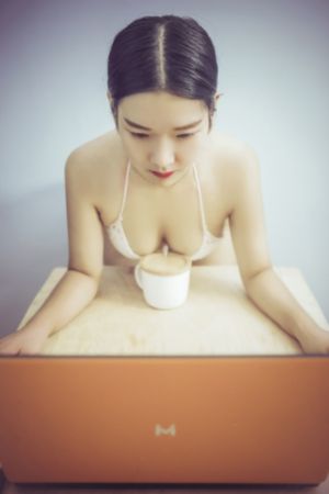 成人国产真人免费一级_剧情片神马影院在线